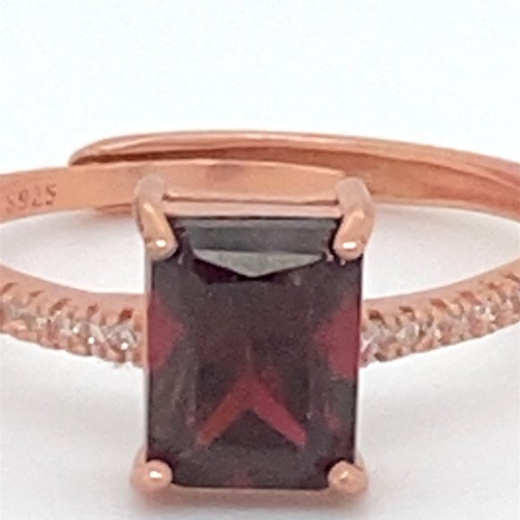Pyrope Garnet 2.45ct Rose Gold Finish Solid 925 Sterling Silver Ring - Picture 6 of 6